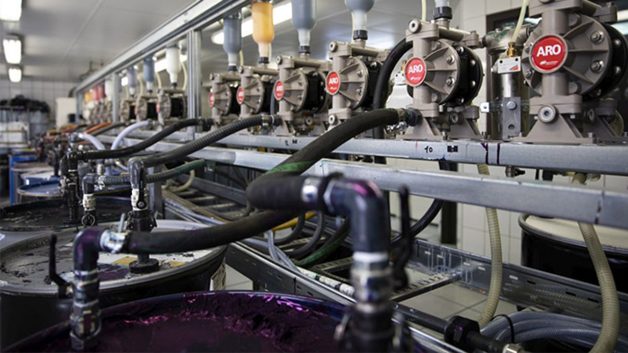 VPK France has made a strategic decision to switch ten of its French sites’ printing operations to Sun Chemical’s SunVisto AquaGreen renewable inks VPK France has made a strategic decision to switch ten of its French sites’ printing operations to Sun Chemical’s SunVisto AquaGreen renewable inks