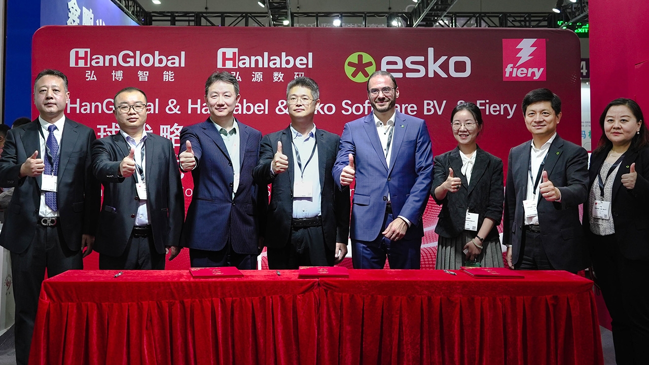 Esko, Fiery and HanGlobal teams celebrate the new collaboration at Labelexpo South China.