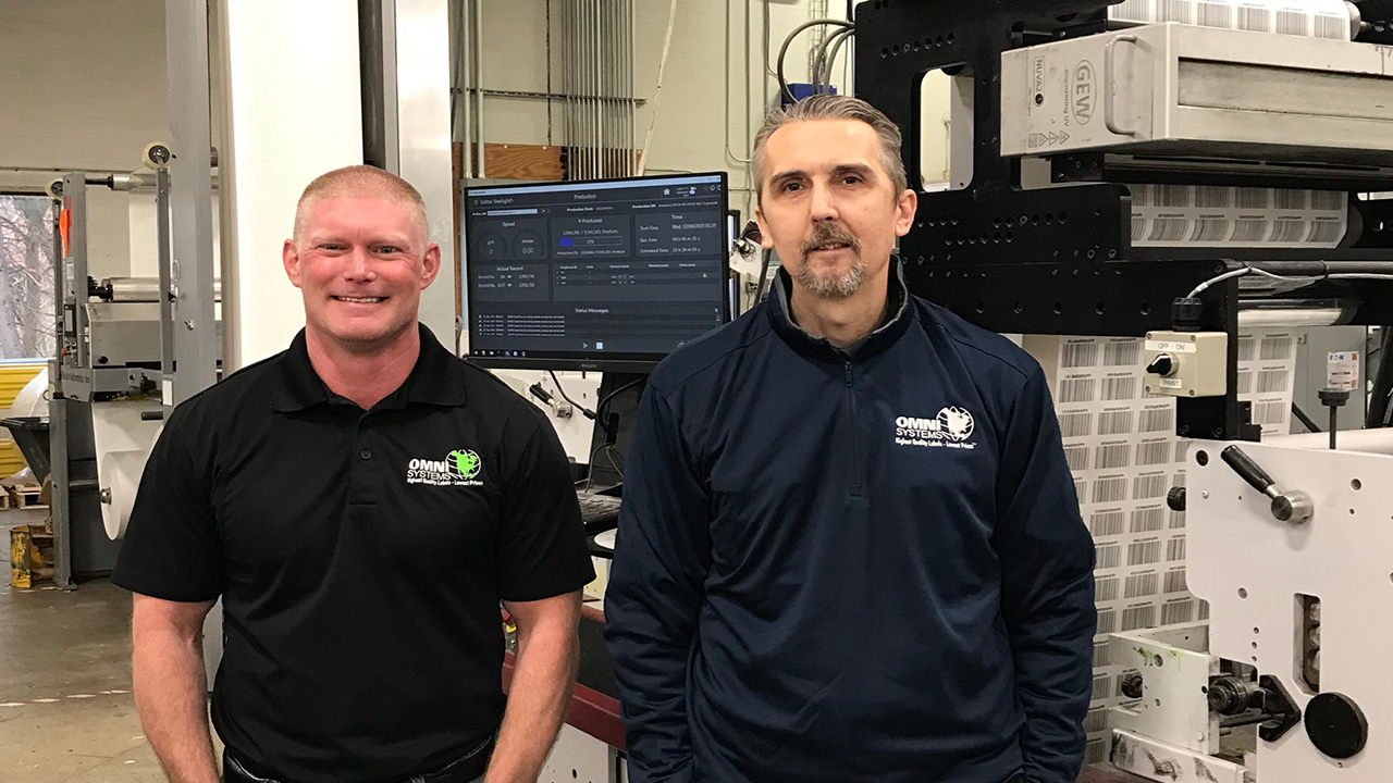 (L-R) Mike Murton, president and AJ Newkirk, plant manager of Omni Systems, Cleveland, OH.
