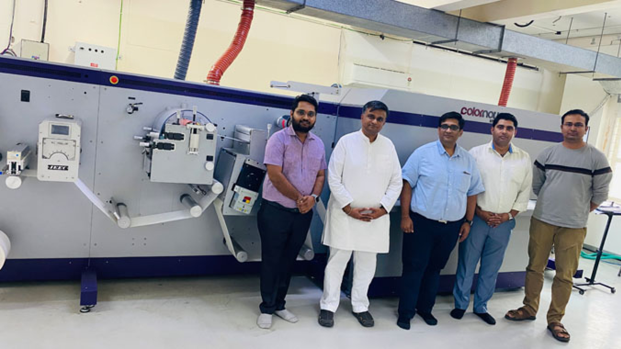 (L-R) Hariom Dave, Ankit Mehta (management team member - AMP), Jimit Mittal (president-Jetsci Global), Dinesh Thakur, Nikhil Gondalia