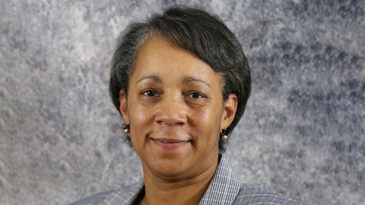 Sun Chemical’s Dr Juanita Parris, PhD was named the 19th recipient of the Anthony Mauriello Woman of the Year award by the Metro New York Printing Ink Association (MNYPIA).