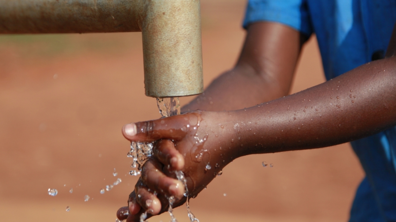 Processless plate sales double Fujifilm’s WaterAid donation