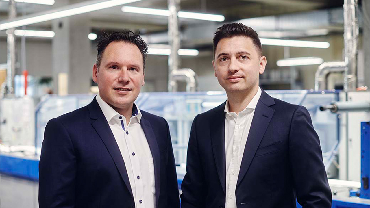 L-R: Daniel Sugg and Simon Reuter, managing directors of Robos-Labels.