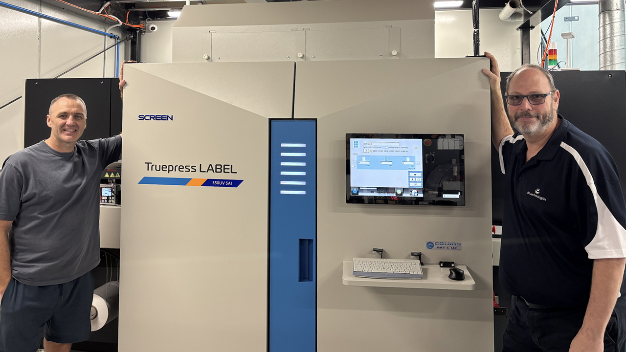 L-R: Paul Bentham, managing director of PDQ Labels and Darryl Wilson, print and finishing product manager at Jet Technologies.