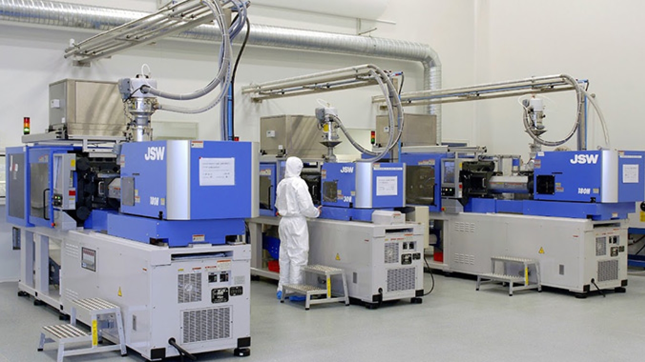 Top Clean Injection has invested in label security and traceability software, Label Archive, and Validation Accelerator Pack (VAP) from Teklynx 