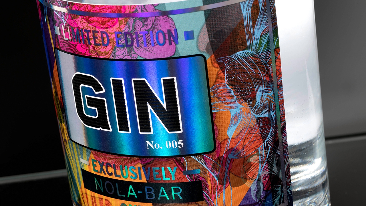 Alabel printed on an HP Indigo 6900 digital press and finished with the new Kurz DM-Jetliner Kurz launches DM-Jetliner for digital foiling in-line with narrow web HP Indigo presses