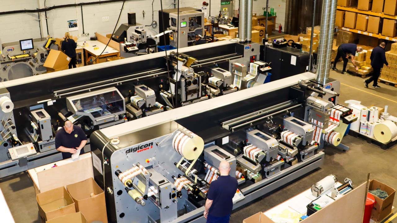The AB Graphic Digicon 2 converting line supported the first digital press