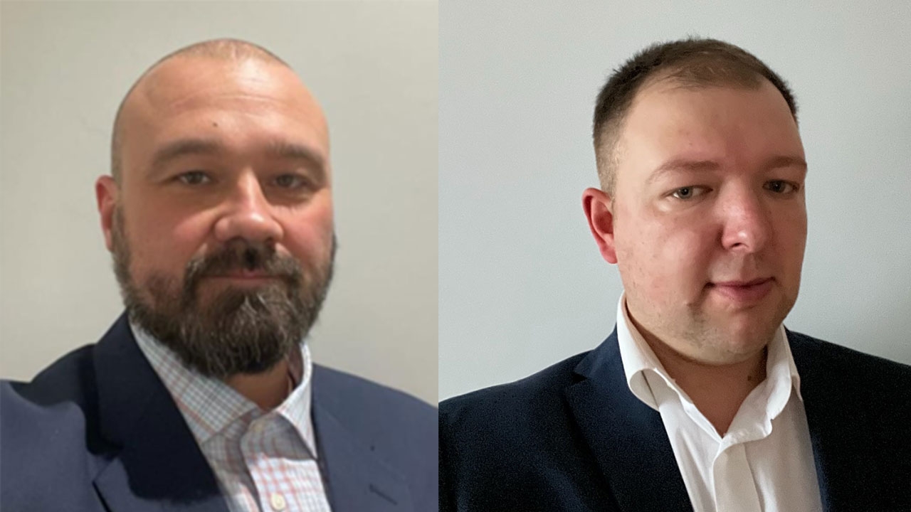 L-R: Konrad Sadowski, sales and service manager and Wojciech Mrugacz, service engineer at EyeC Polska