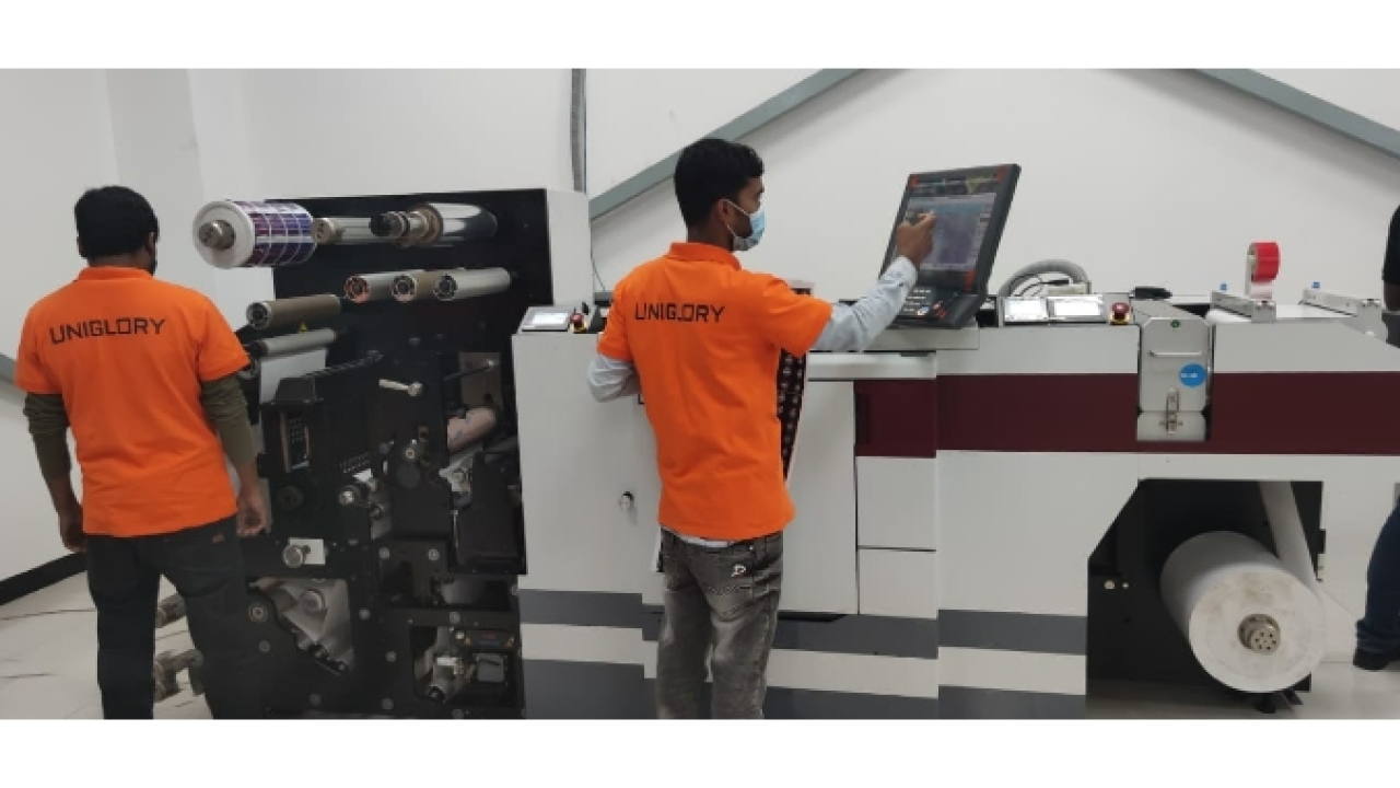 Mark Andy Digital One press installed at Shore to Shore Uniglory in Bangladesh Mark Andy Digital One press installed at Shore to Shore Uniglory in Bangladesh