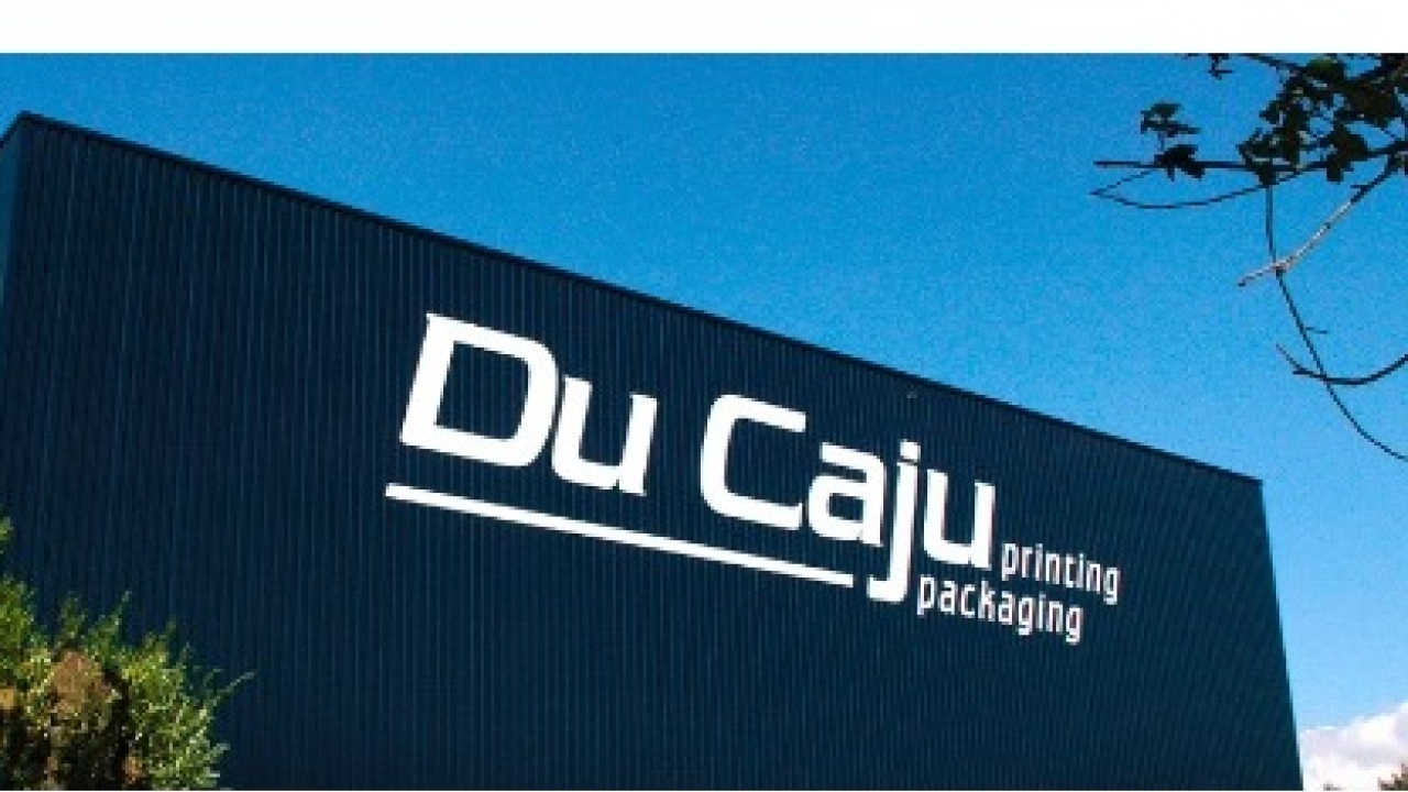 Belgium packaging printer Du Caju Printing has become the first customer to integrate Hybrid Software’s Proofscope viewing and approval system into Cerm’s Web4Labels MIS software Belgium packaging printer Du Caju Printing has become the first customer to integrate Hybrid Software’s Proofscope viewing and approval system into Cerm’s Web4Labels MIS software