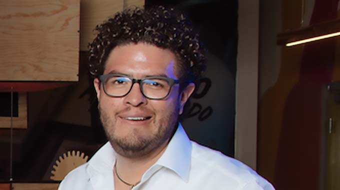 Q&A: Cristian Reyes - Vimarsana News