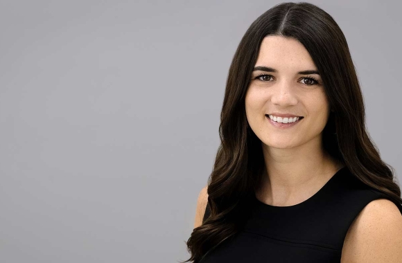 Drytac, an international manufacturer of self-adhesive materials for the large-format print and signage markets, has promoted Amanda Lowe (formerly Amanda Brown) to the position of global marketing director.