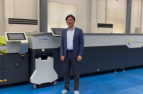 Japanese Nabe Process Corporation, the first company worldwide to install CrystalCleanConnect technology, has registered significant improvement in print quality and productivity compared to the conventional solvent-processed flexographic plates