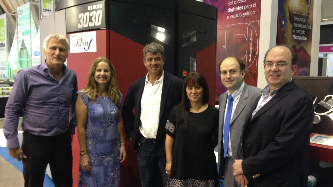 Chilean converter SCM Etiquetas Autoadhesivas ordered a Xeikon 3030 during Print Santiago 2016