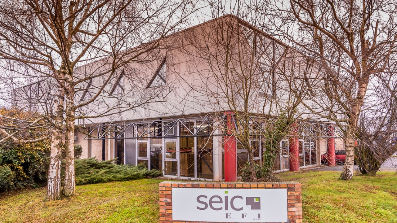 SEIC has become the first in France to install a Screen Truepress Jet L350UV