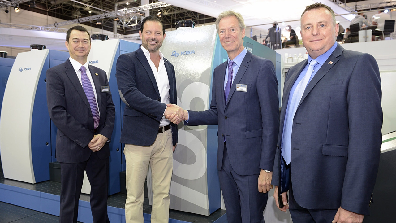 Pictured (from left): Andrew Pang, KBA (UK) managing director; Craig Mather, CEO of Simply Cartons; Ralf Sammeck, KBA-Sheetfed CEO; and Chris Scully, sales director at KBA (UK)