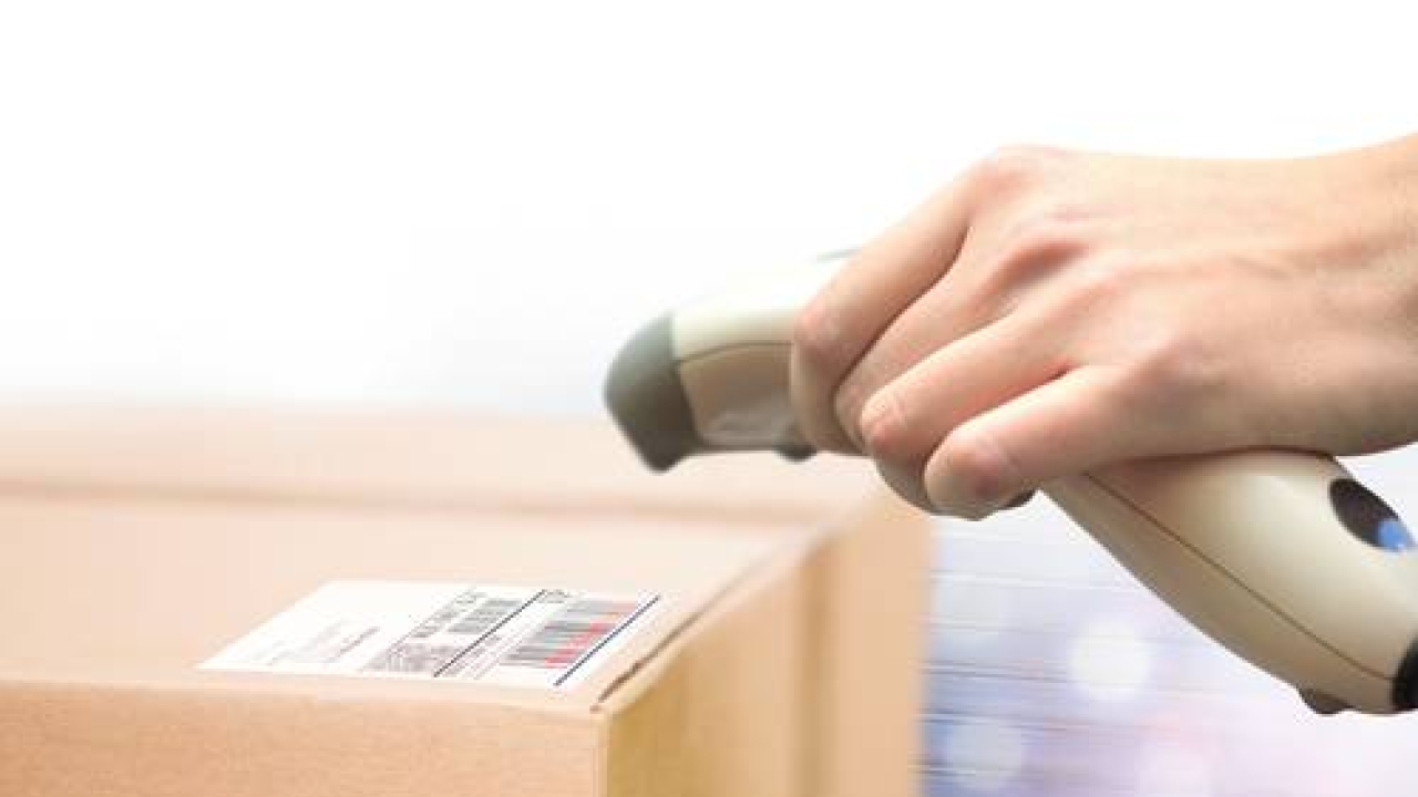 UPM launches Thermal Top Logistics Fit PEFC designed for transport and logistics