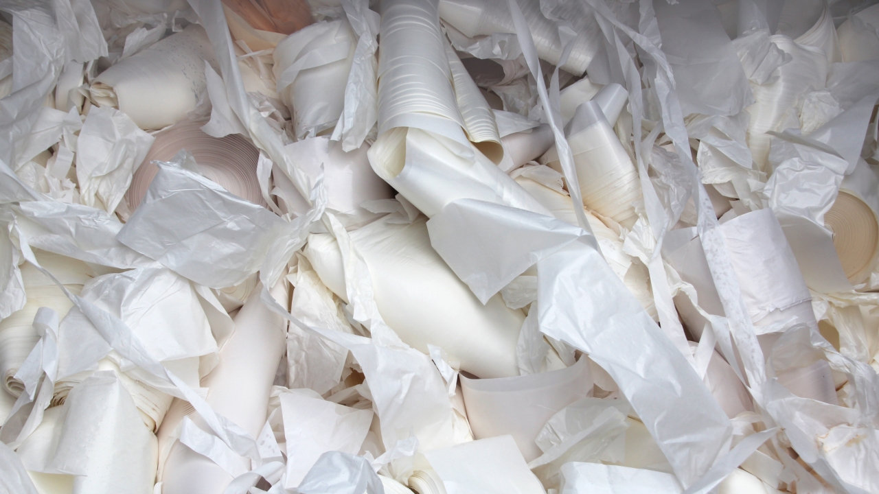 Henkel generated more than 400 tons of siliconized glassine label liner waste at its Wassertrüdingen facility in Germany during 2016 Henkel generated more than 400 tons of siliconized glassine label liner waste at its Wassertrüdingen facility in Germany during 2016