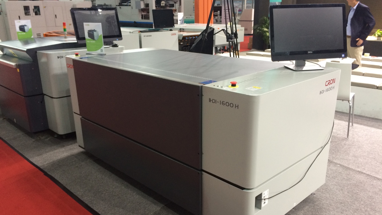 Cron HDI Flexo units are available in three format sizes, including 1600mm (pictured)