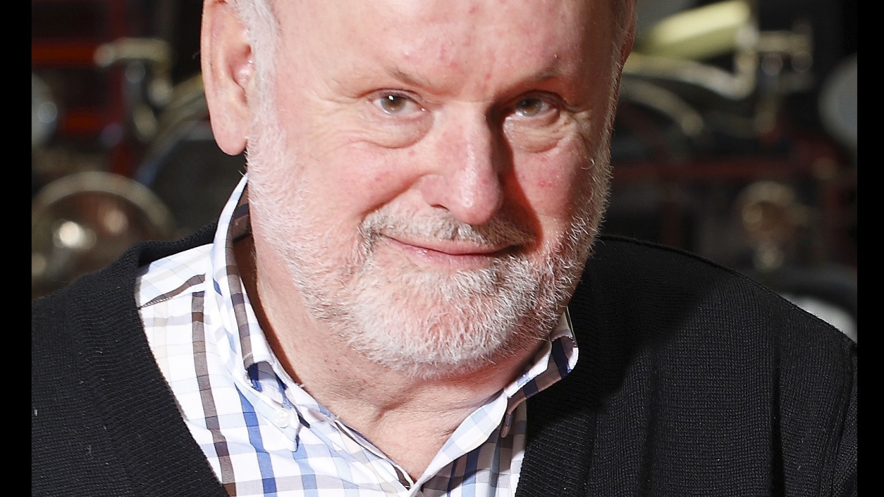 In the early 1980s, Rolf Beck was a pioneer in the development of magnetic die technology