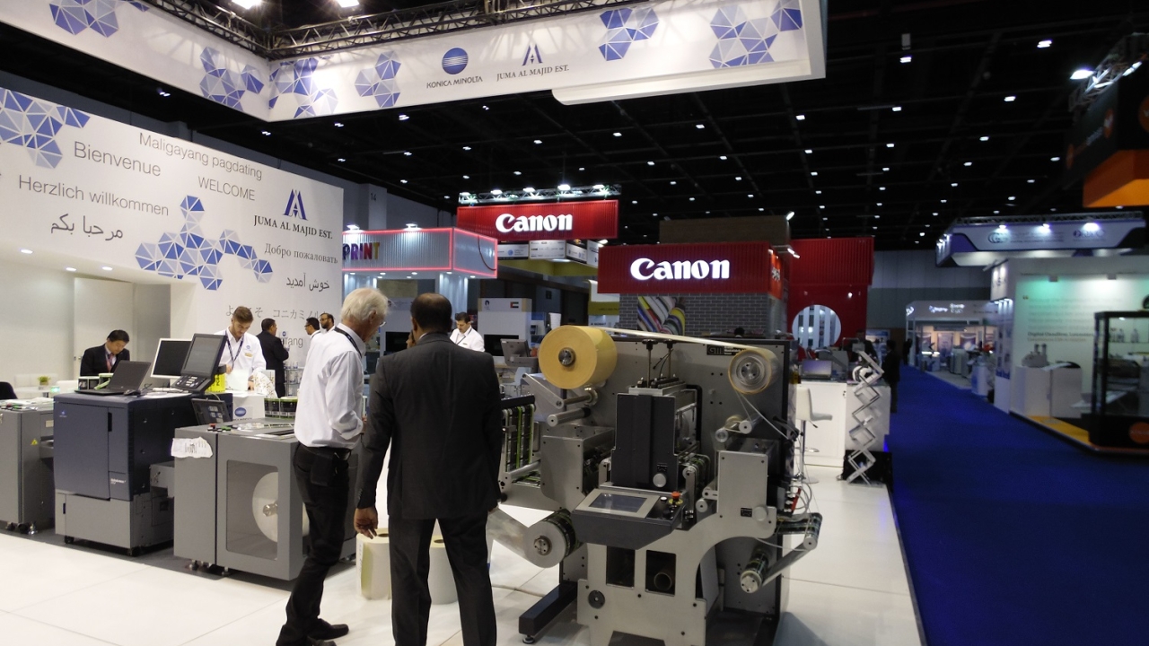 GM presented a DC330Nano on the Konica Minolta stand as part of this effort, alongside a bizhub Press C71cf