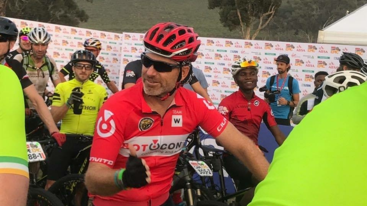 Grant Watson, executive, national sales of Rotolabel has joined Steve Vromans as riders representing Team Woolworths Rotolabel Grant Watson, executive, national sales of Rotolabel has joined Steve Vromans as riders representing Team Woolworths Rotolabel