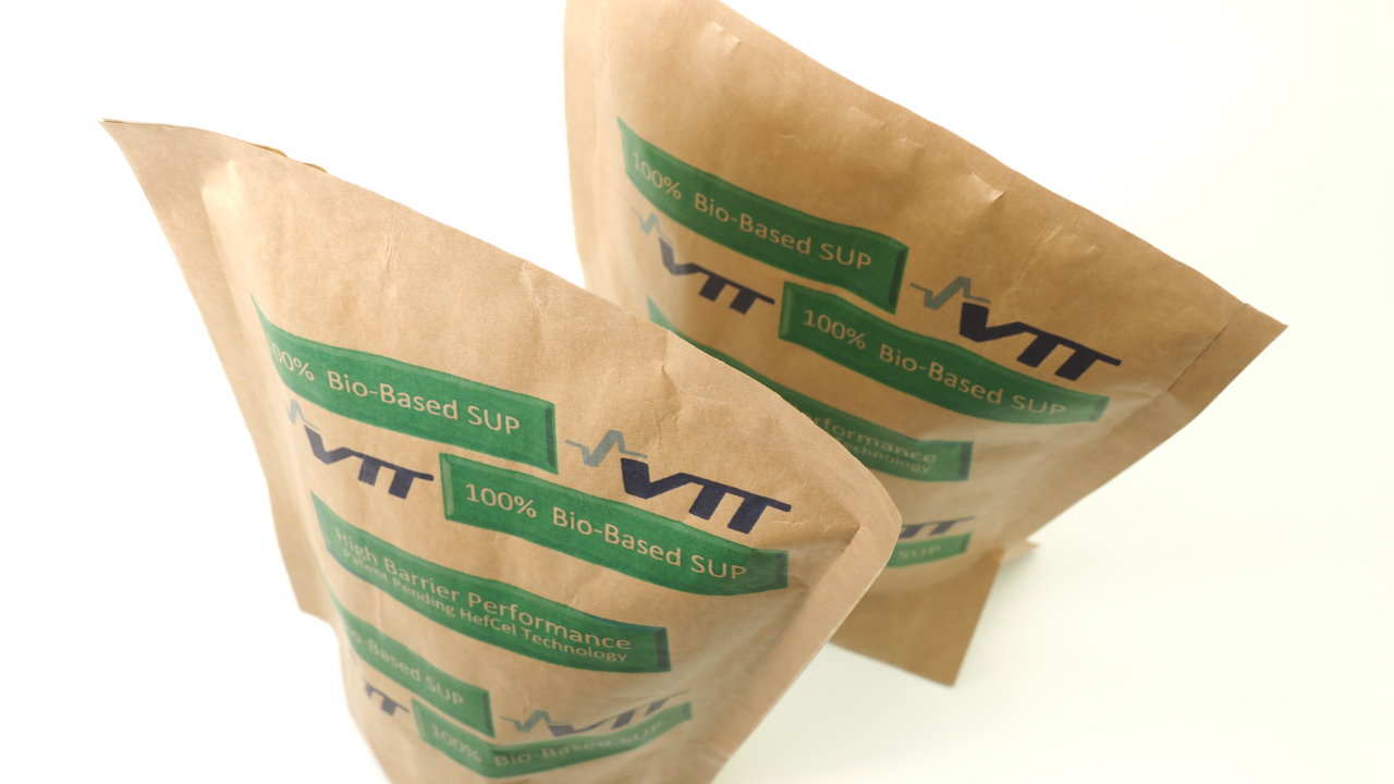 High performance in both oxygen, grease and mineral oil barrier properties have been reached by using different bio-based coatings on a paper substrate