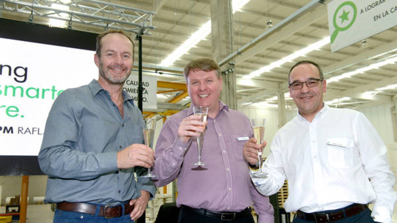 Edmund Ayres, Country Manager Chile, Peru & Bolivia, UPM Raflatac; Mark Pollard, Senior Vice President, Global Films SBU & Americas Region, UPM Raflatac; and Andreu Gombau, Director, Sales, South America, UPM Raflatac, toast the opening of the new terminal in Santiago, Chile. Edmund Ayres, Country Manager Chile, Peru & Bolivia, UPM Raflatac; Mark Pollard, Senior Vice President, Global Films SBU & Americas Region, UPM Raflatac; and Andreu Gombau, Director, Sales, South America, UPM Raflatac, toast the opening of the new terminal in Santiago, Chile.