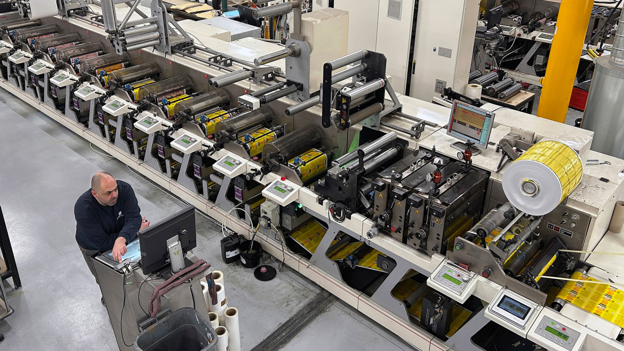 LED contributes to savings up to 30,000 EUR per year for Stic Image.