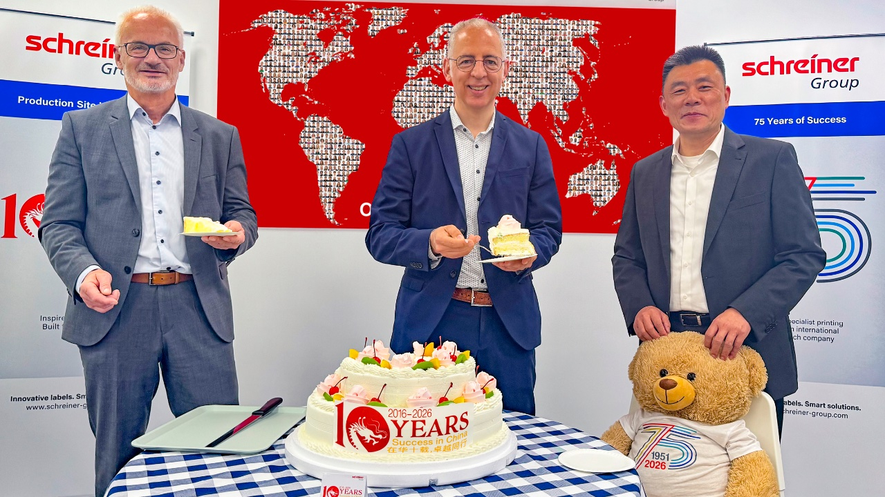 CEO Roland Schreiner, Thomas Köberlein, and Jamie Long at the Jinshan production site that has been contributing to Schreiner Group’s international growth strategy for ten years.