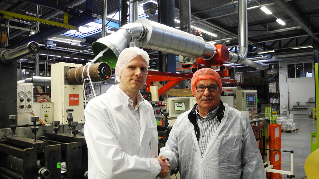 Henri Köhler (left), Desmedt Labels general manager, and Josef Thor, Matho