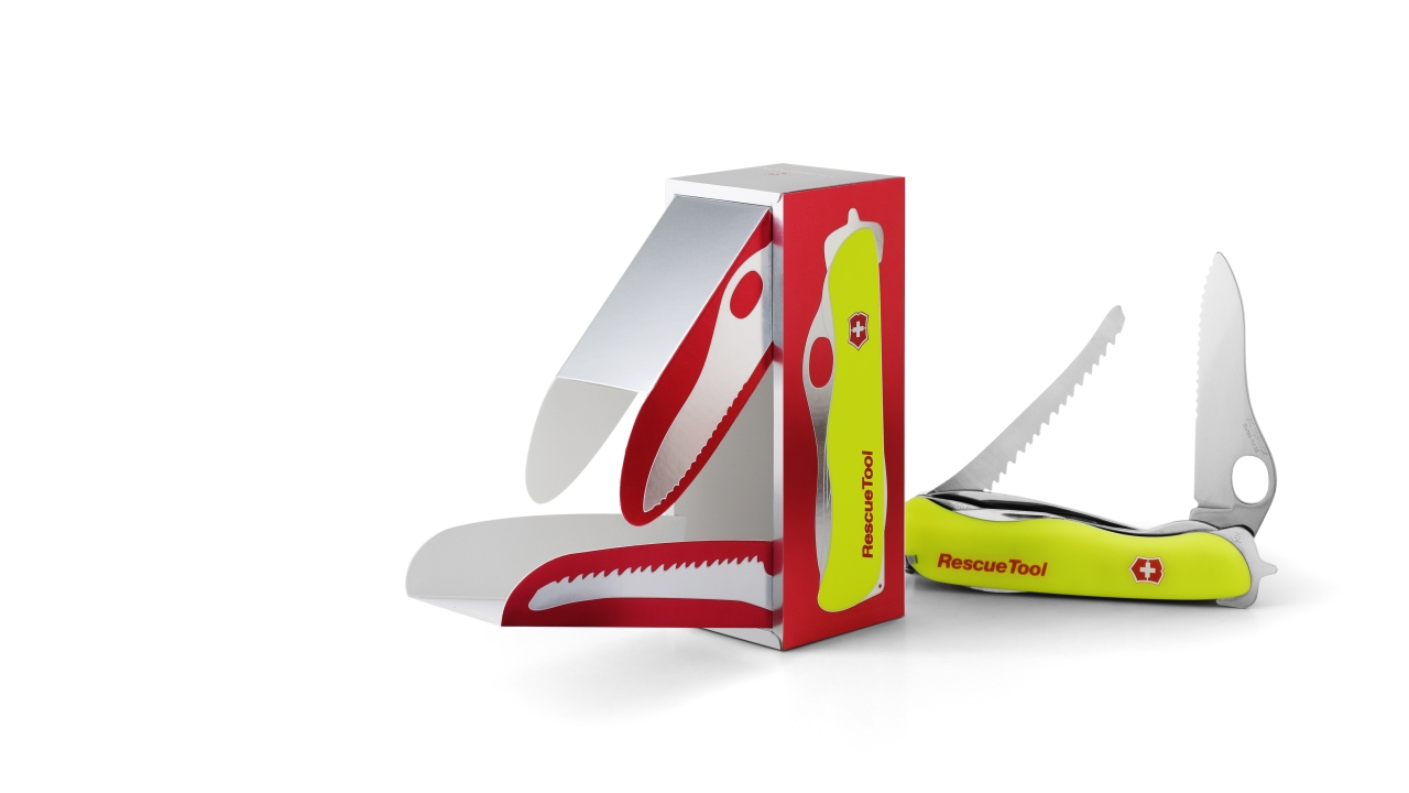 The original plain, matchbox-style package was completely redesigned with a rigid box that simulates the opening of the rescue tool The original plain, matchbox-style package was completely redesigned with a rigid box that simulates the opening of the rescue tool