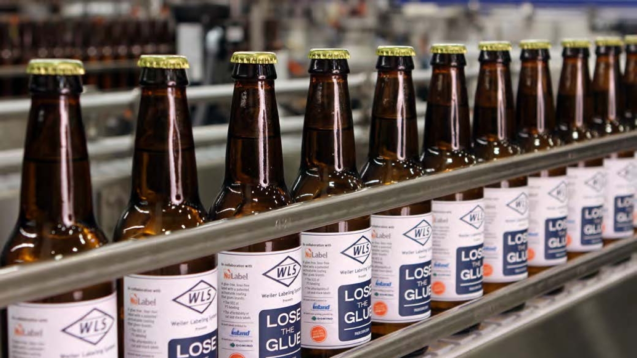 Cut & stack labeling revolution Cut & stack labeling revolution