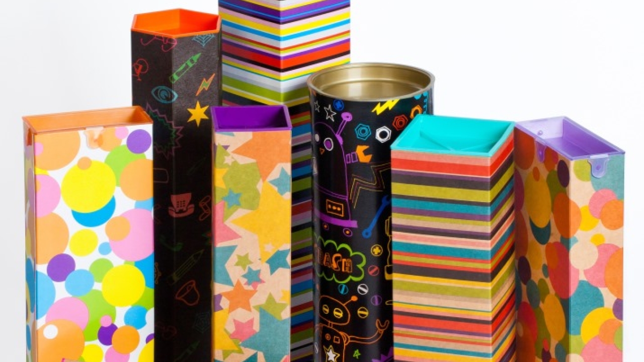Boxes on a roll Boxes on a roll