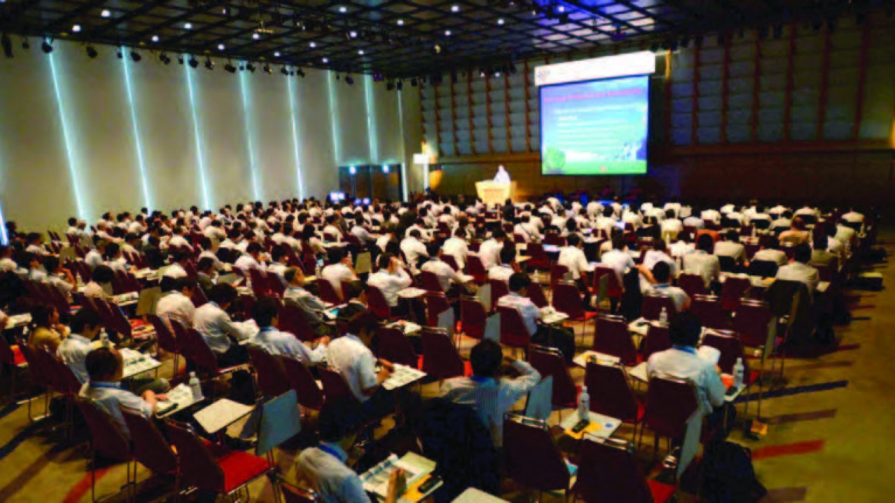 Tokyo Label Forum looks to growth options Tokyo Label Forum looks to growth options