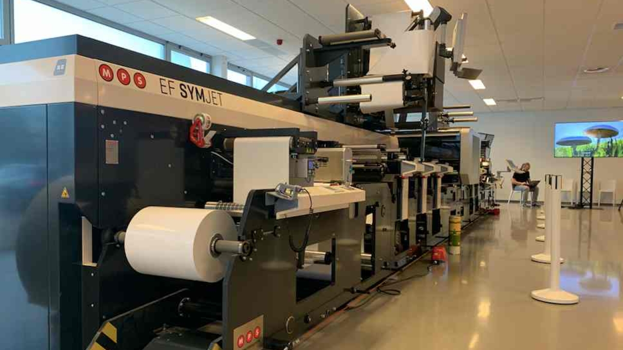 MPS’ EF Symjet press was used in combination with Cerm MIS and Esko technologies to demonstrate potential savings