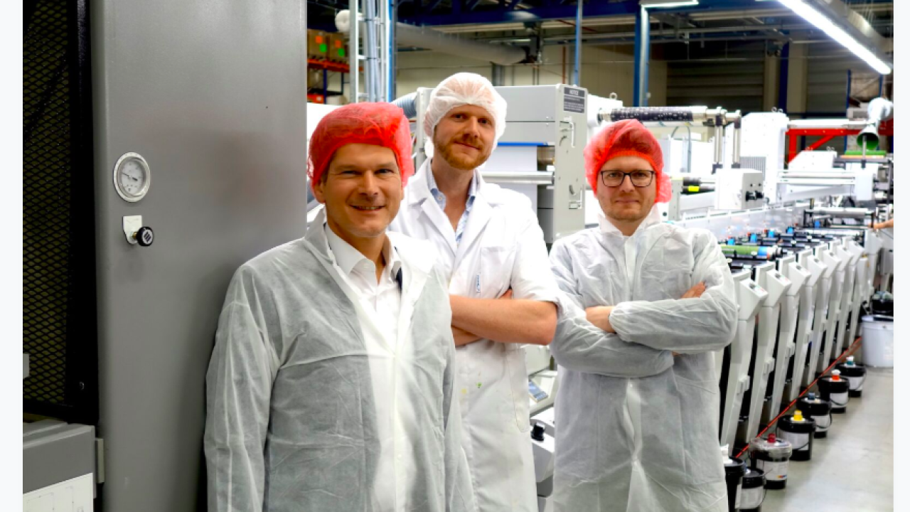 Onsite at Desmedt’s plant in Belgium are Bernd Schopferer of Martin Automatic (left) with Timo Donati of Mark Andy (right) and Henri Köhler of Desmedt