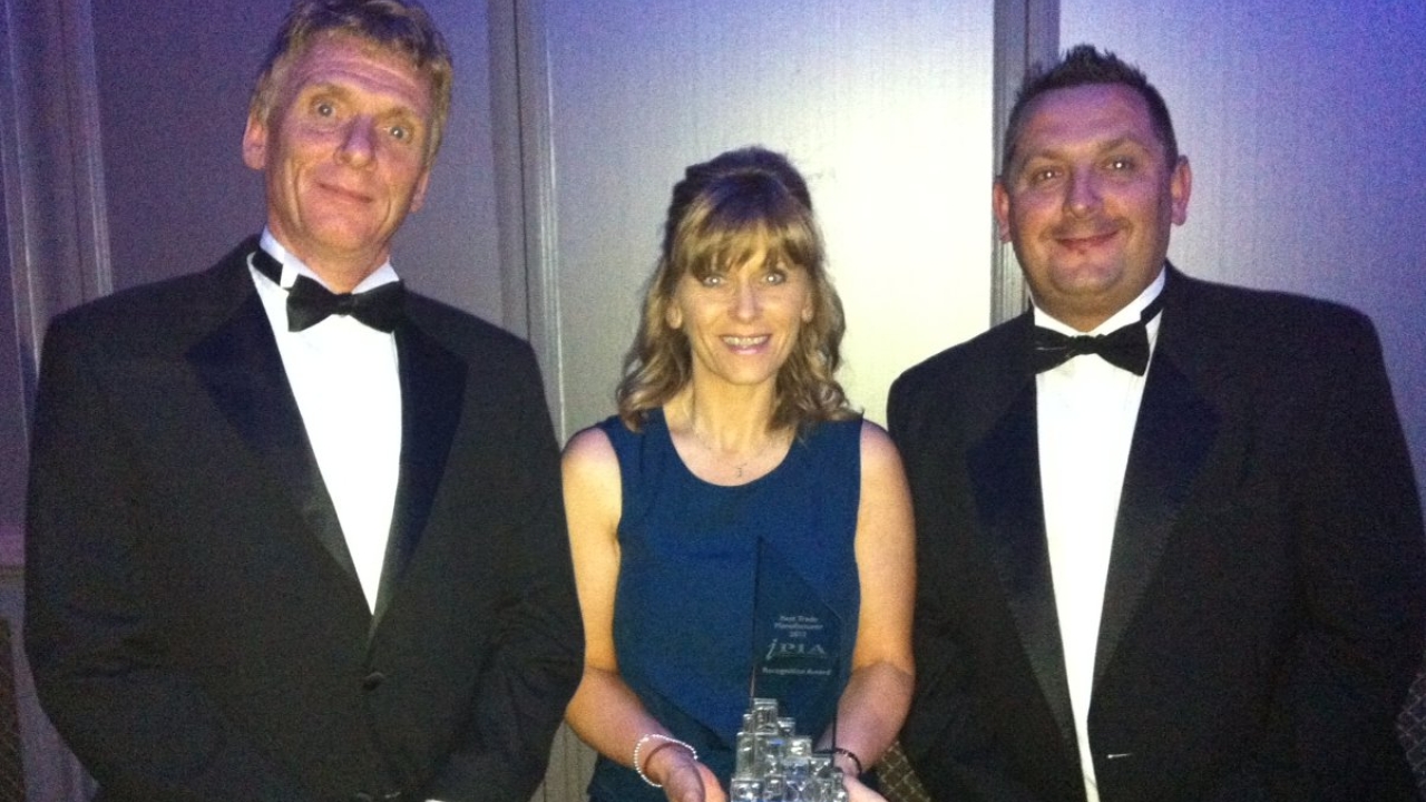 AC Labels wins IPIA Best Trade Manufacturer award