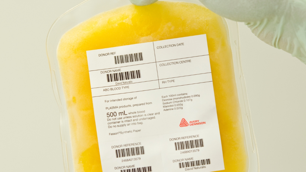 Avery Dennison provides 100 percent adhesion on frozen blood plasma bags Avery Dennison provides 100 percent adhesion on frozen blood plasma bags