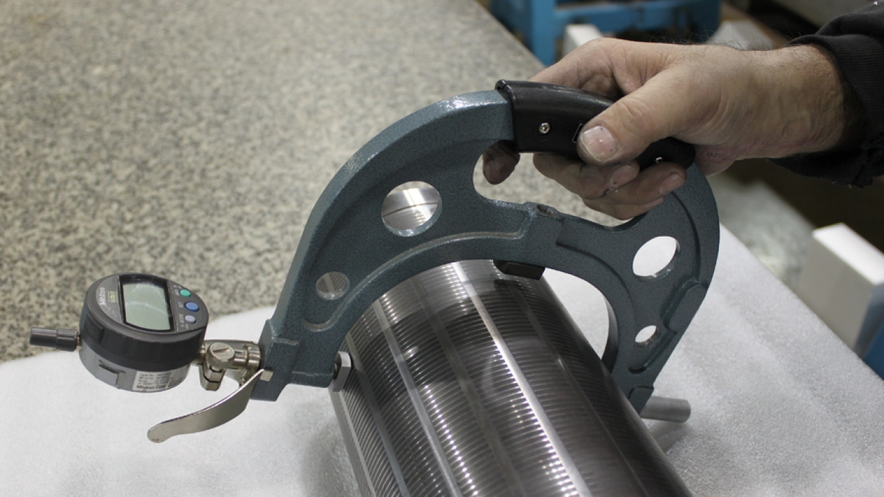 Bunting offers rebuild program for printing cylinders