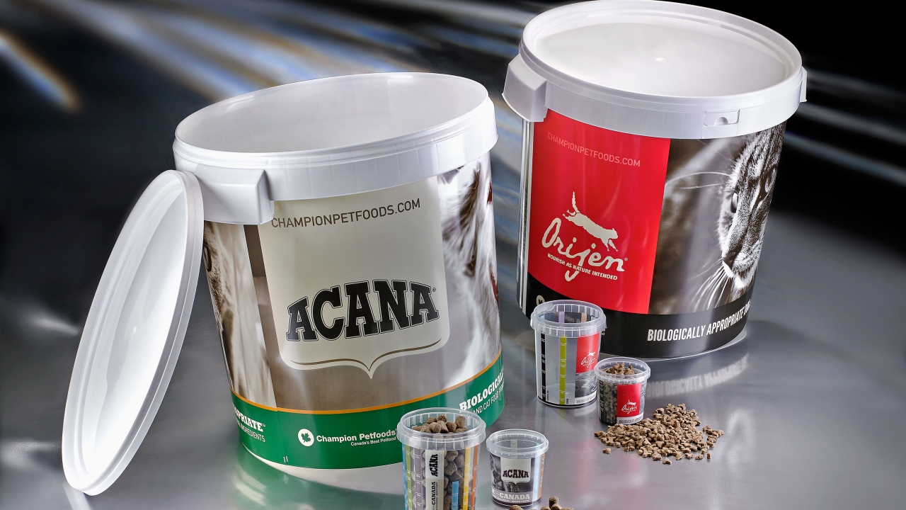 RPC Superfos has supplied Canada’s Champion Petfoods with pots and pails to help promote its products, with free measuring cups and storage pails available to customers worldwide RPC Superfos has supplied Canada’s Champion Petfoods with pots and pails to help promote its products, with free measuring cups and storage pails available to customers worldwide