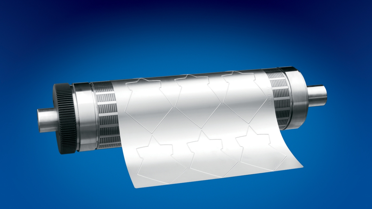 Cutting die technology for ultra-thin film liners Cutting die technology for ultra-thin film liners