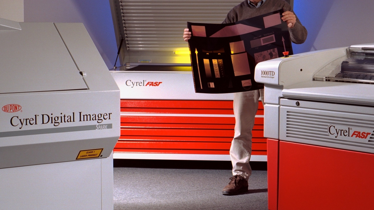 vDuPont Packaging Graphics has named Mark Andy Print Products as a distributor for its Cyrel flexographic systems for the US tag and label market DuPont Packaging Graphics has named Mark Andy Print Products as a distributor for its Cyrel flexographic systems for the US tag and label market