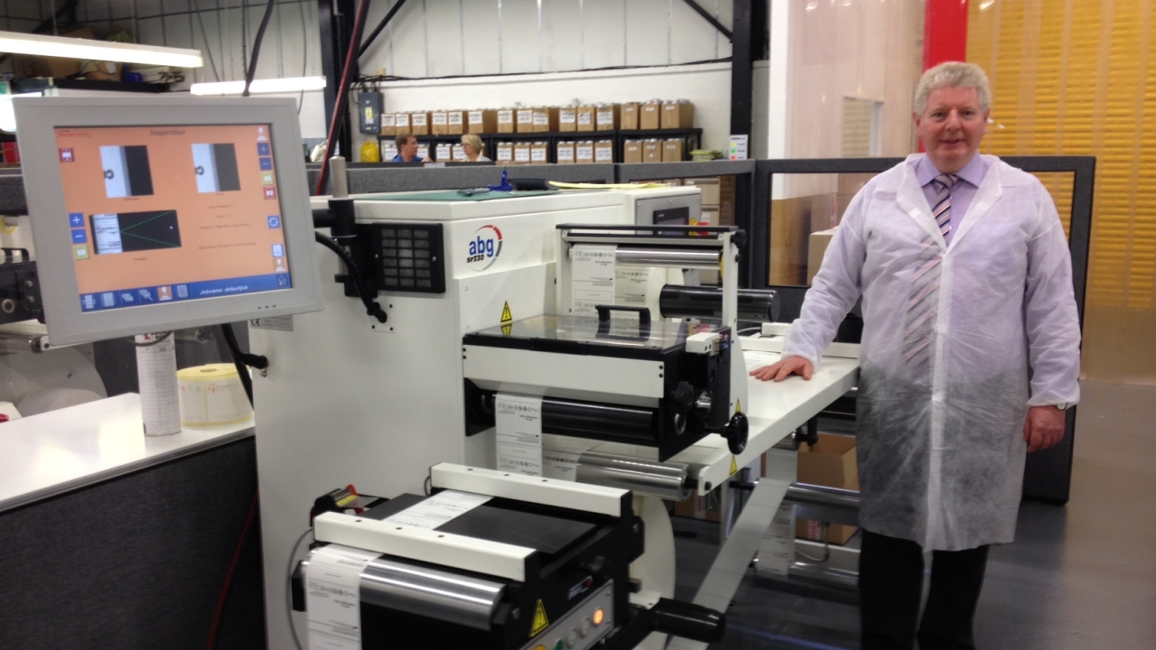 Fifth Omega inspection rewinder for CV Labels