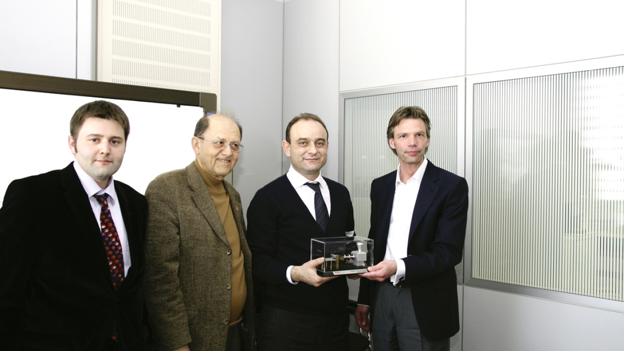 Flint Group honors its Dealer of the Year