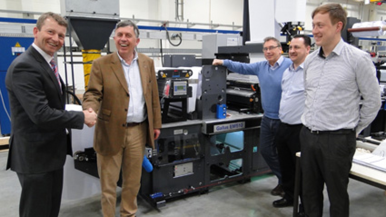From left: Wim Brunsting, sales manager at Gallus Benelux; Roland Cuvelier, Turbel general manager, and the printer’s Michel Hawryszkow, Jean-Luc Basti and Karel Siau