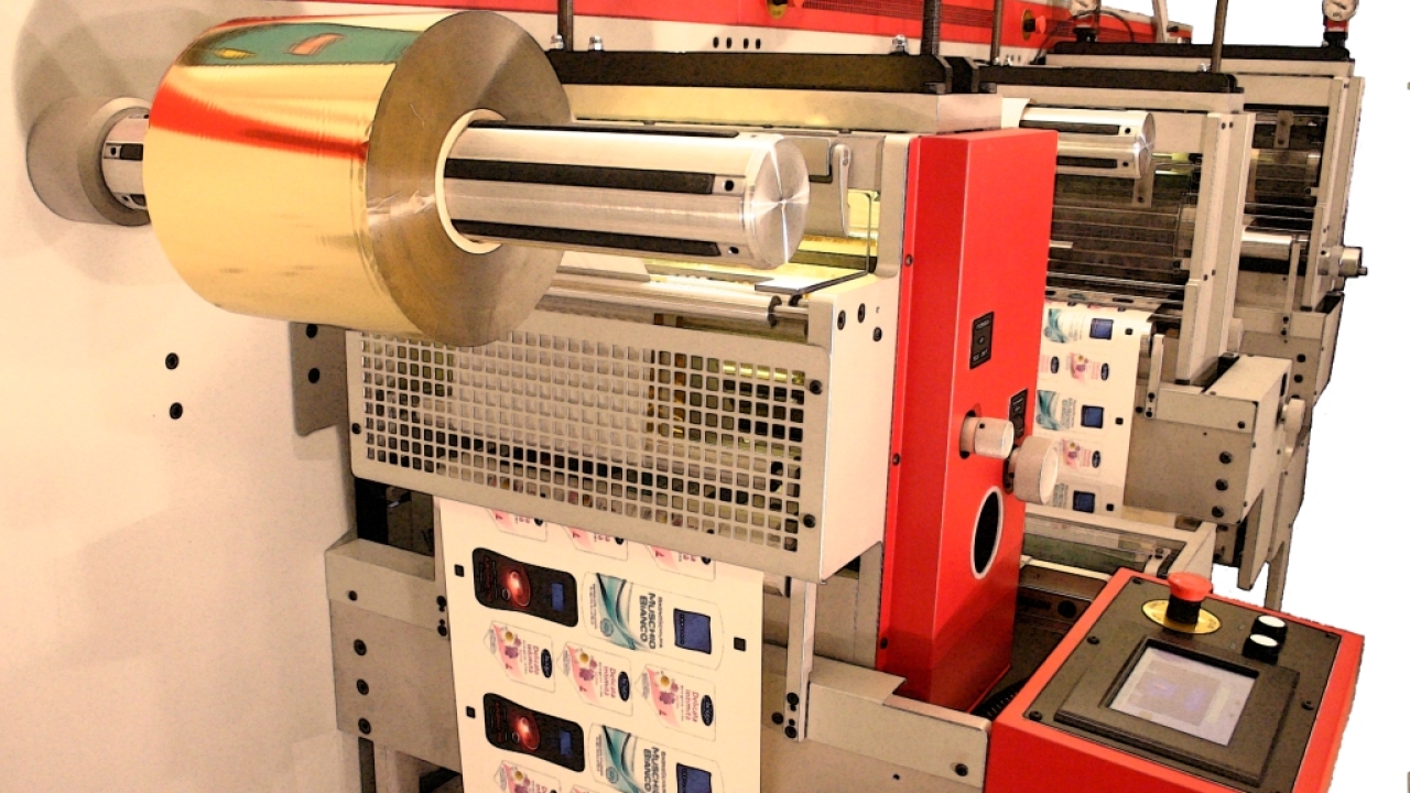 Grafisk Maskinfabrik is now shipping all new DC330 Mini and full feature converting equipment orders with Flexo Concepts’ TruPoint Orange doctor blade Grafisk Maskinfabrik is now shipping all new DC330 Mini and full feature converting equipment orders with Flexo Concepts’ TruPoint Orange doctor blade