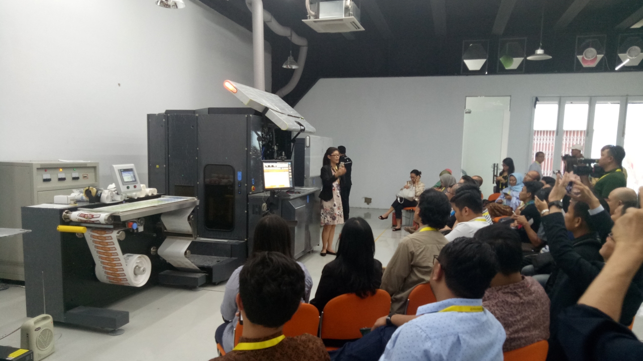 HP demo center in Jakarta 