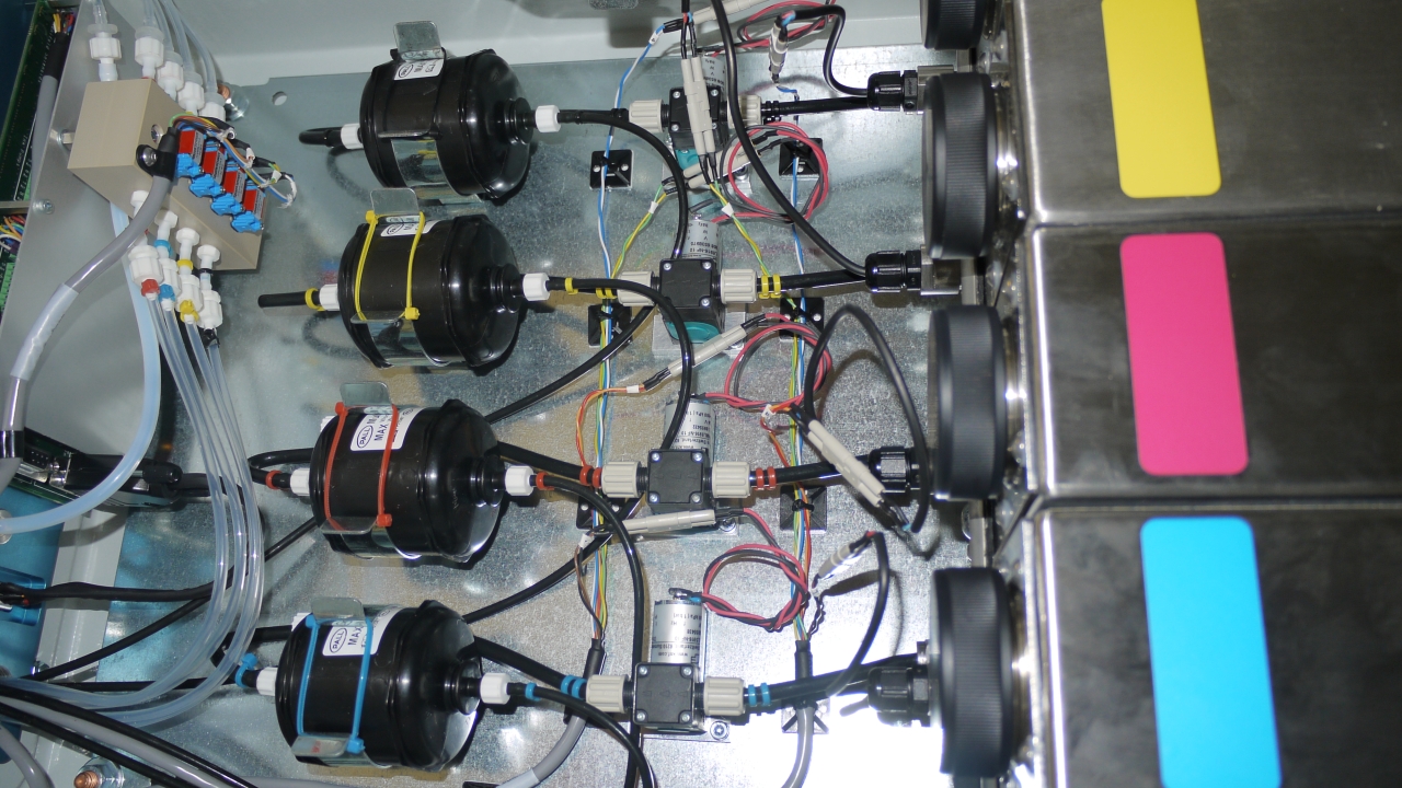 The IIJ MK2 ink controller system is in direct response to increasingly sophisticated customer requirements for fully automated turnkey systems to cope with larger industrial printers