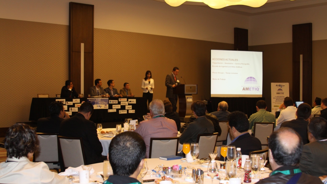 Mexican associations hold converter meeting